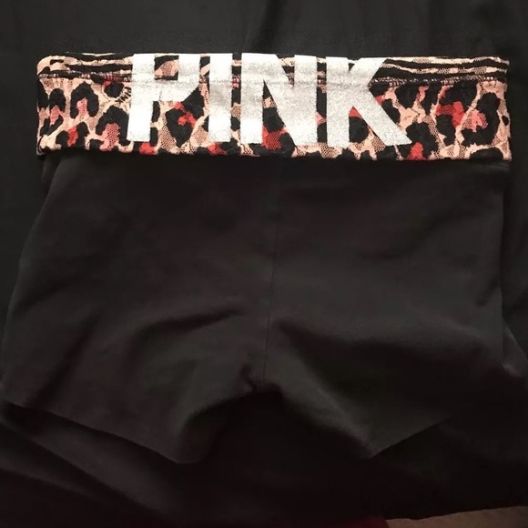 PINK Victoria's Secret Pants - 💥LAST CHANCE💥VS PINK yoga shorts